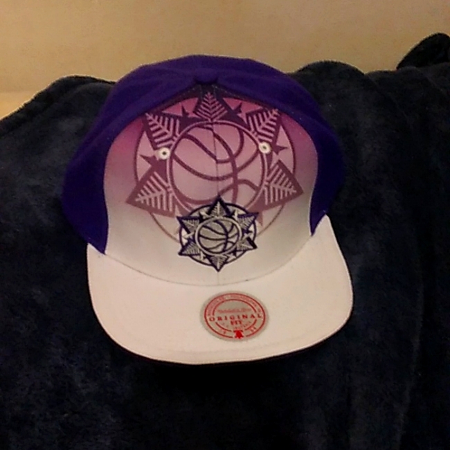 Mitchell N Ness Throw Back Hat